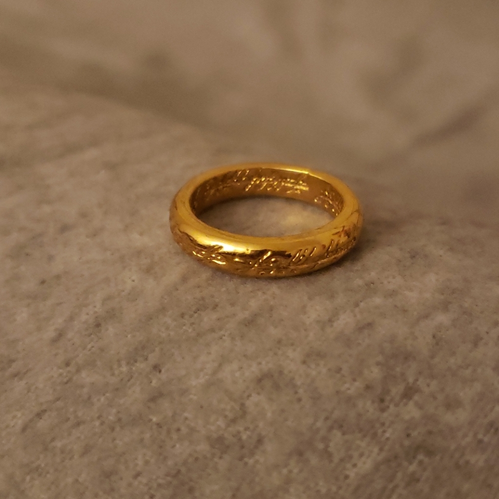 NWOT LOTR one ring